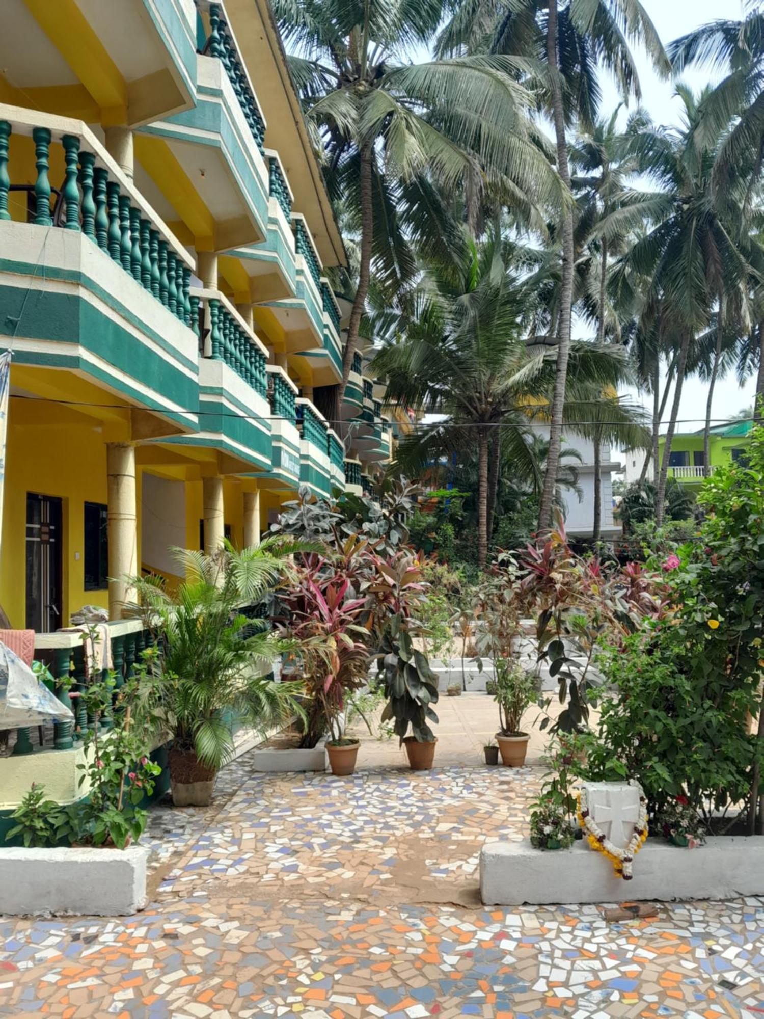 IVON Guest House Arambol Extérieur photo
