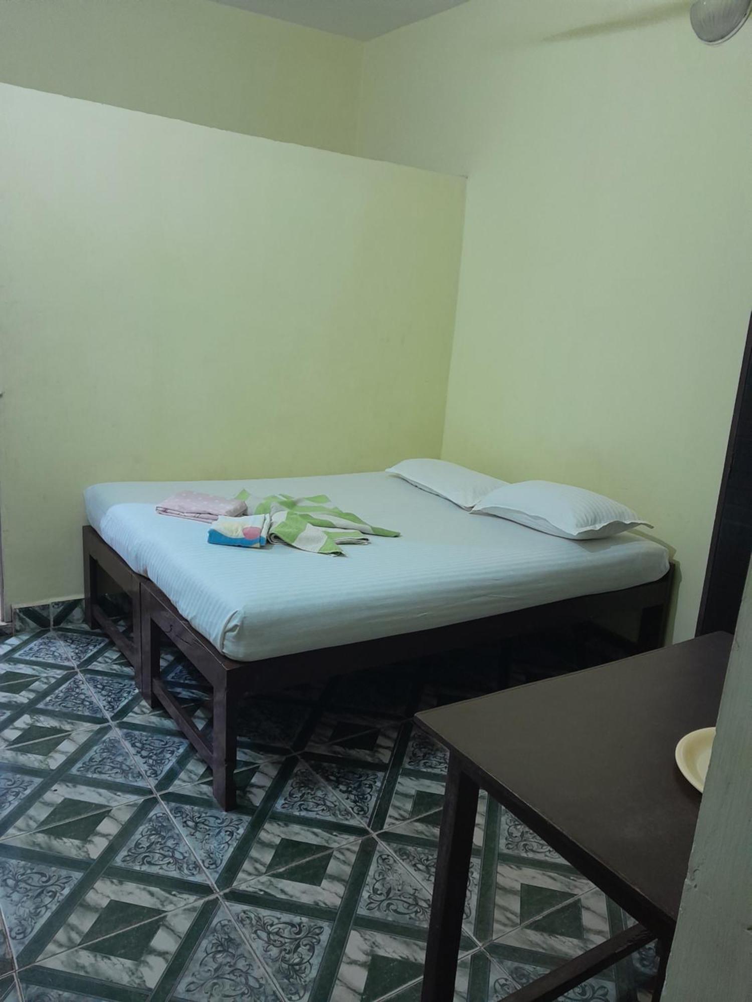 IVON Guest House Arambol Extérieur photo